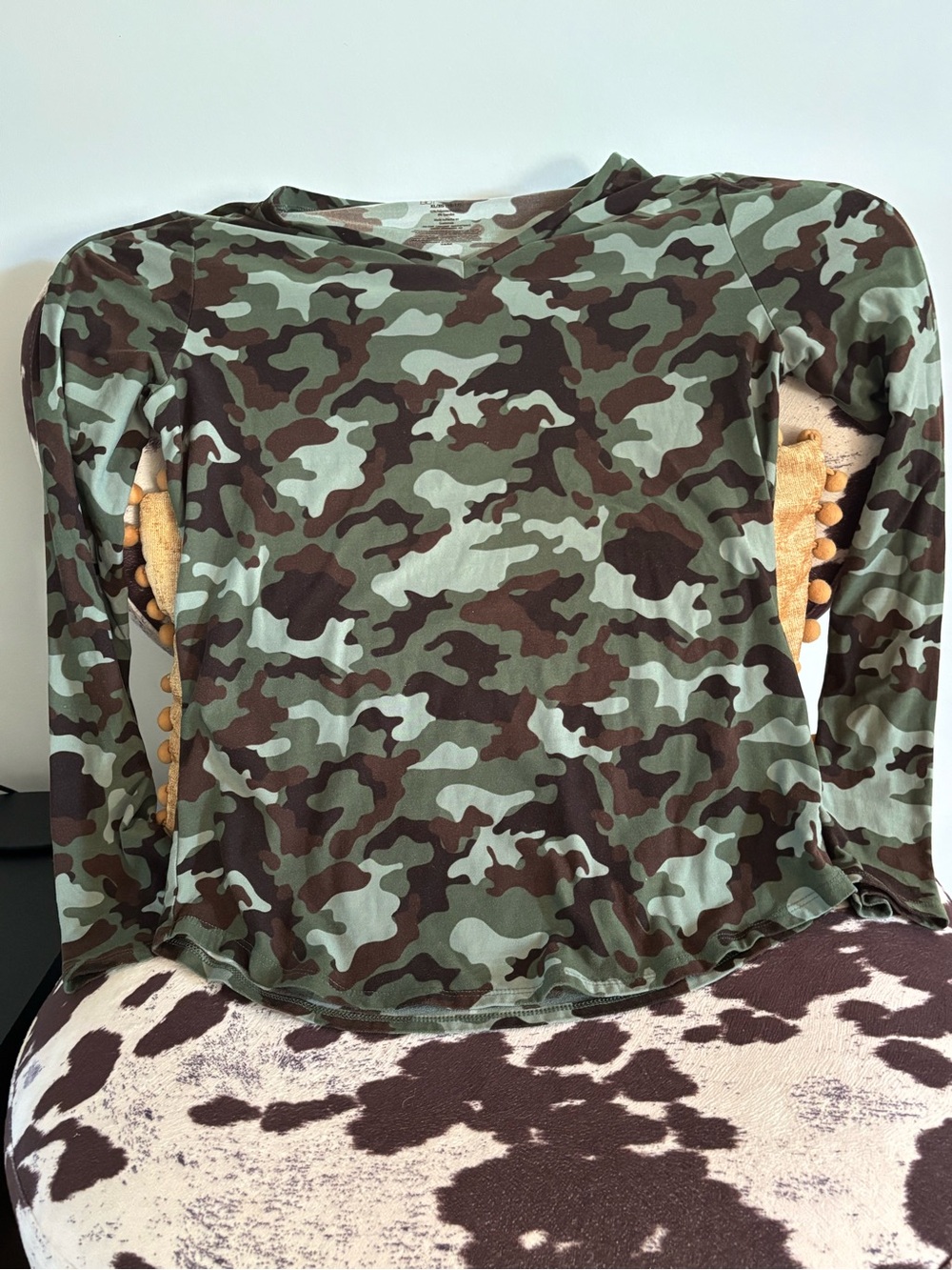 No Boundaries Girls' Camo Long Sleeve Top - Green/Brown